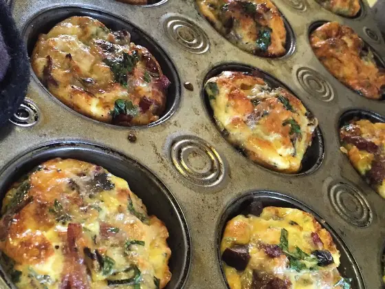 Spinach and ham egg muffins