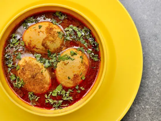 Indian egg curry
