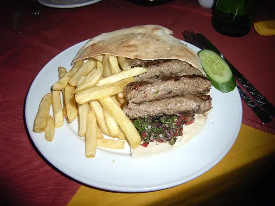 Lamb kofta with bulgur and yogurt