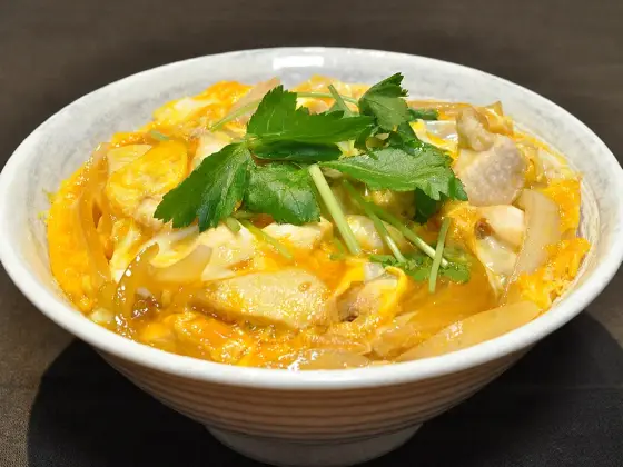 Oyakodon chicken and egg bowl