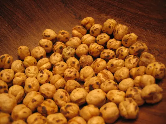Paprika roasted chickpeas