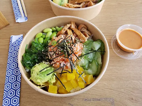 Salmon poke bowl with edamame
